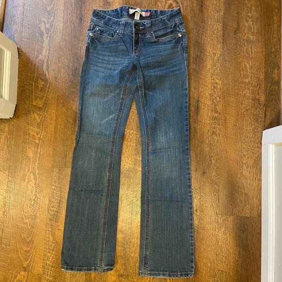 Aeropostale Chelsea Boot Cut Jeans Medium Wash - Picture 2 of 6